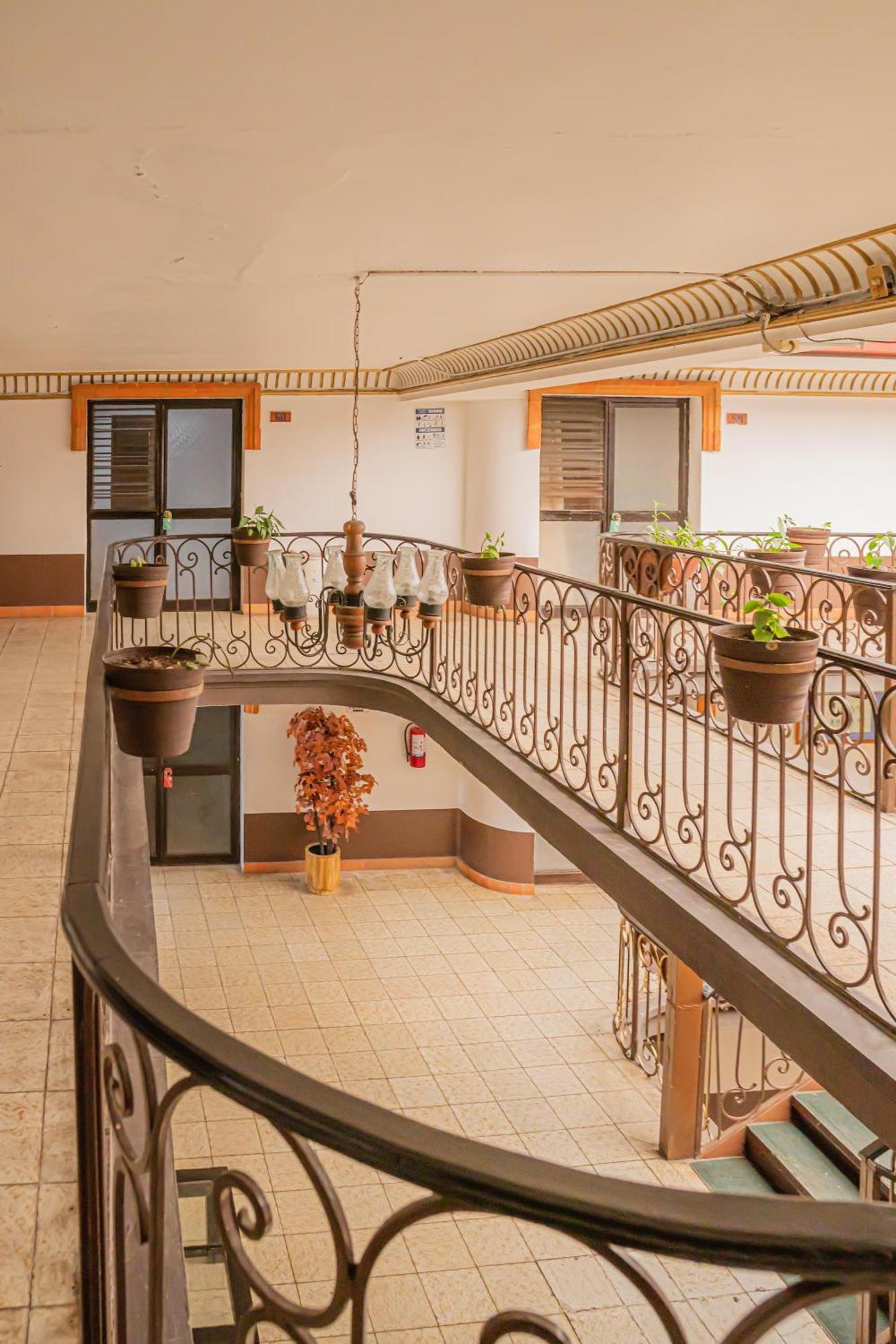 Hotel Zapotlan Ciudad Guzman Kültér fotó
